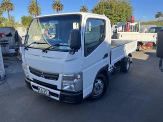 2013 Mitsubishi Canter - Thumbnail