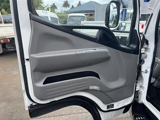 2019 Mitsubishi Canter - Thumbnail