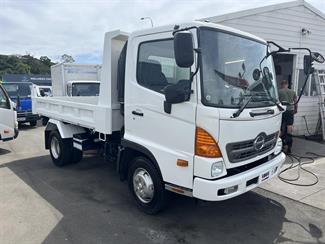 2012 Hino Ranger - Thumbnail