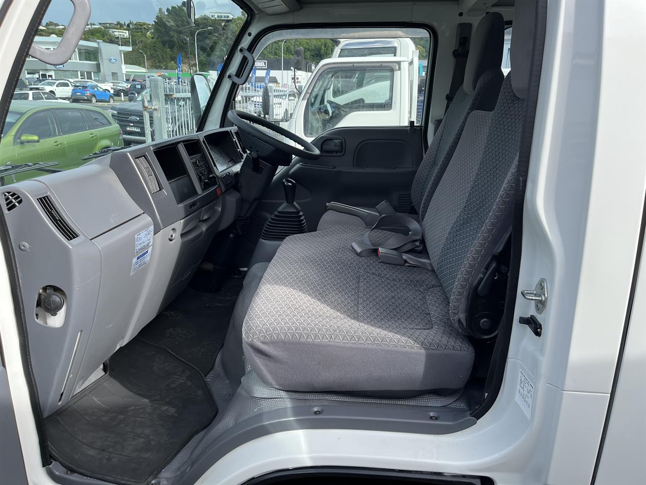 2018 Isuzu ELF