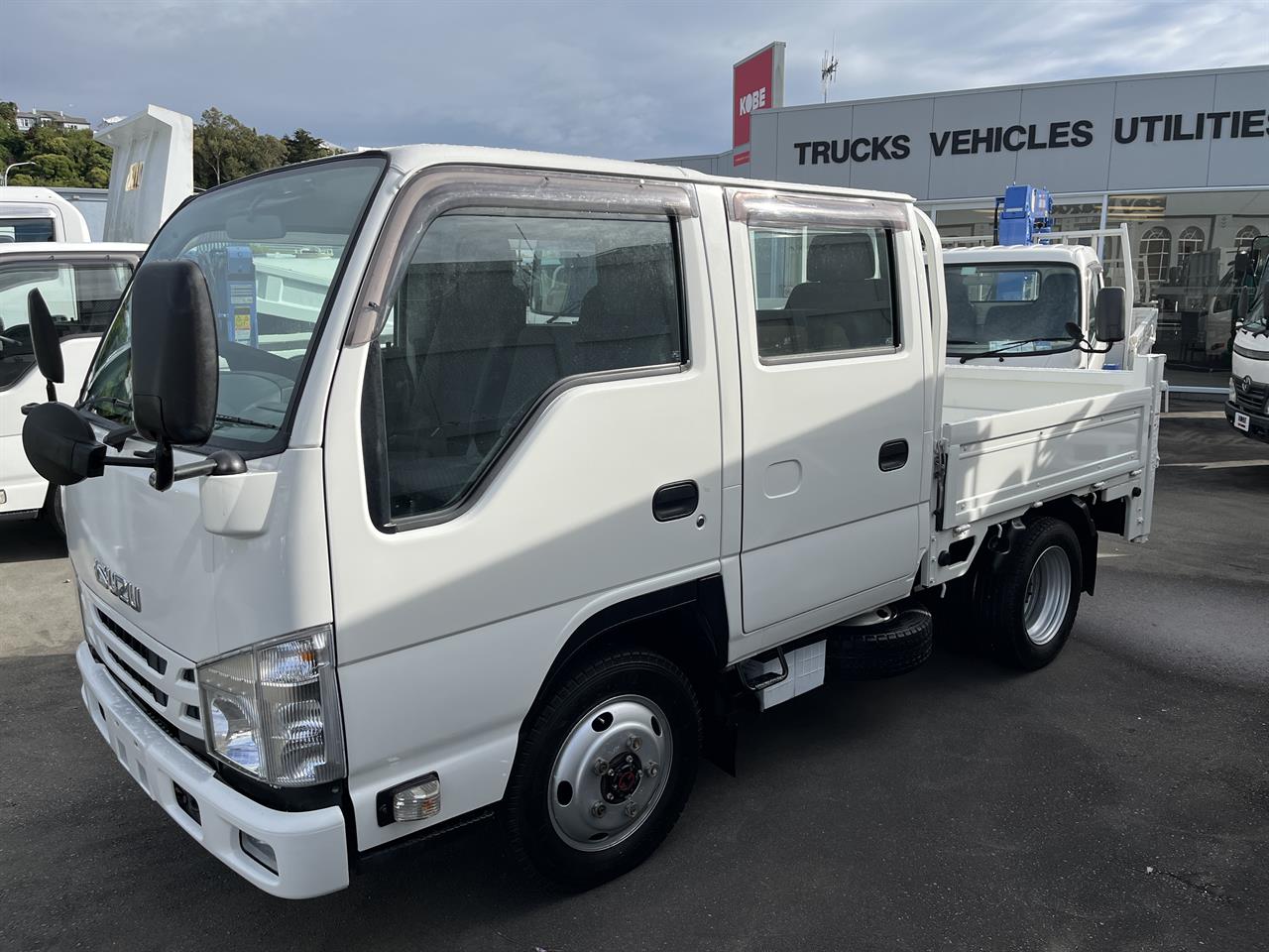 2018 Isuzu ELF